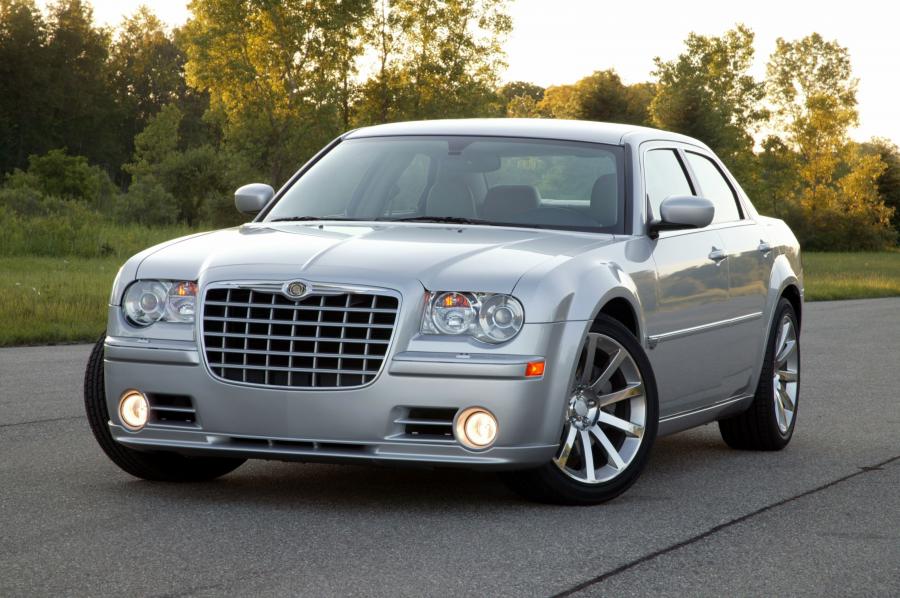  Chrysler 300C SRT8 2004 года  (EU) (фото 37 из 47)